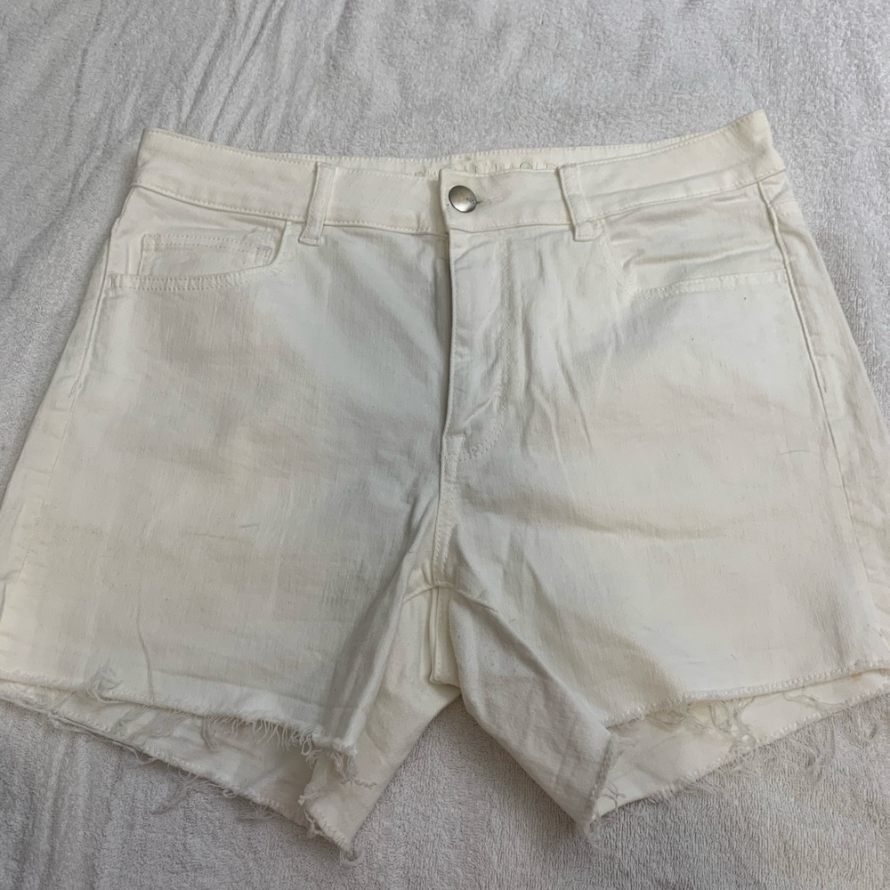 High waisted denim shorts